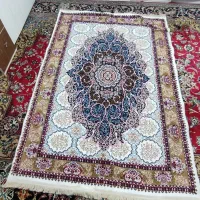 فرش 4متری کاملا سالم