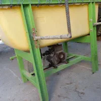 سم پاش پشت تراکتوری ۴۰۰ لیتری در حد نو|ماشینآلات صنعتی|آشخانه, |دیوار