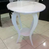 میز خاطره سفید