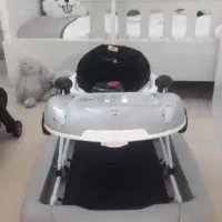 کریر و روروئک و رختخواب نوزادی