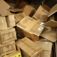 کارتن و دفتر کتاب کاغذ تسویه درب منزل و اداره|عمده‌فروشی|تهران, شهرک رضویه|دیوار