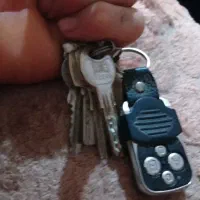 دسته کلید با ریموت پیدا کردم کوی مهدیس