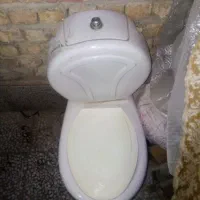 توالت فرنگی فلاش تانک بزرگ