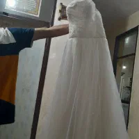 فروش چنددست لباس عروس درحدنو