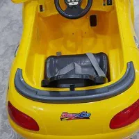 ماشین اسباب بازی|اسباب‌بازی بچه|آفتاب, |دیوار