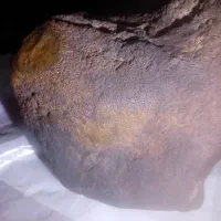 شهاب سنگ طلا به فروش میرسد