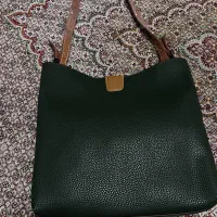 ۱عددکیف دستی و اداری ودانشجویی وبیرونی