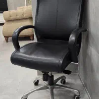 ۳ عدد صندلی مدیریتی گردون