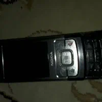 گوشی نوکیا 6500 در حدنو نوستالژی-با کارتن شارژسالم