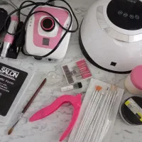 وسایل کاشت ناخن