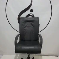 صندلی نیمه مدیریت