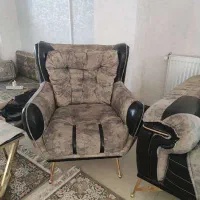 دو دست مبل 9 نفره و 10 نفره|مبلمان خانگی و میز عسلی|هشتگرد, هشتگرد قدیم|دیوار