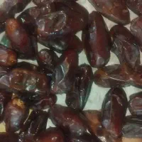 خرماکه بیرون۳۹۰تمنه دولتی میدیم سه کیلوییش۳۹۰تمن