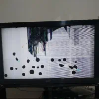 تلوزیون ال سی دی شکسته