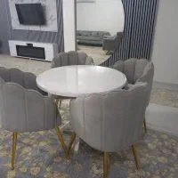 میز نهارخوری