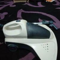 دو دستگاه جاروبرقی