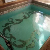 کاشی کاری و عایق کاری