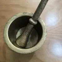 هاونگ قدیمی‌ با وزن 4