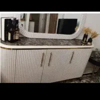 آینه و کنسول