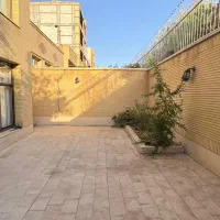 **آپارتمان ۱۱۰ متری همکف باحیاط اختصاصی باغ غدیر**|اجارهٔ آپارتمان|اصفهان, خلیل آباد|دیوار