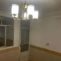 لوستر|لوستر و چراغ آویز|رباط‌کریم, رباط‌کریم|دیوار