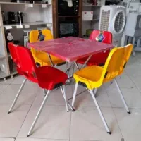 میز و صندلی پلاستیکی هادینH4568