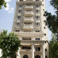 زمین-900-متری-3-بر-تاپ-لوکیشن-مناسب-برج