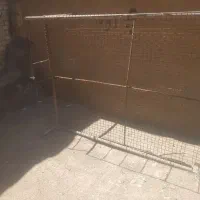 چهارپایه بزرگ آهنی