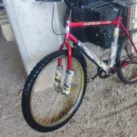 دوچرخه|دوچرخه، اسکیت، اسکوتر|بروجن, |دیوار