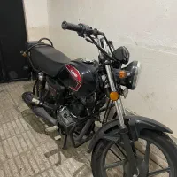 موتورسیکلت کی وای ۱۵۰ تمیز