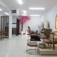 استخدام ناخن کار