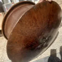 دیگ مسی چکشی قدیمی.یادگار گذشتگان با مرام|ظروف پخت‌وپز|آباده, |دیوار