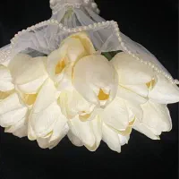 گل عروس