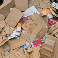 خرید کارتن و کتاب ضایعات آهن و کتاب و غیره|خدمات پیشه و مهارت|قروه, |دیوار