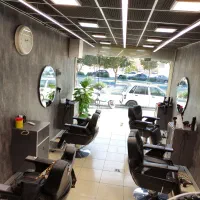 ارایشگر آقا،درصدی و اجاره صندلی|استخدام درمانی، زیبایی، بهداشتی|اصفهان, خانه اصفهان|دیوار