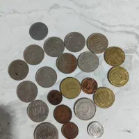 تعدادی سکه  خارجی