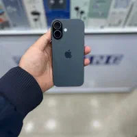 آیفون ۱۷ نرمال