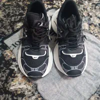 کتونی 2 بار کرده