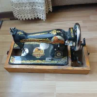 چرخ خیاطی قدیمی جانوم شیر نشان اصل