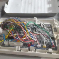 تعمییرات و سرویس انواع کولرگازی و یخچال
