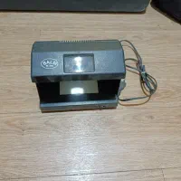 دستگاه تست اسکناس