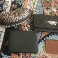 کیف پول و جای عینک