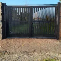 یک قطعه زمین ۵۳۴ متر