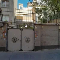 خانه ویلایی ۱۸۱متر در خ ولیعصر بالاتر از مختاری