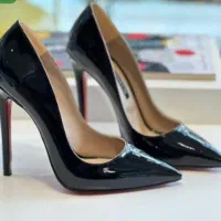 کفش پاشنه بلند