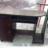 میز کامپیوتر