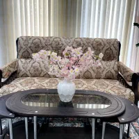 مبل دسته چوبی محکم و زیبا و سالم