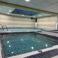 استخر سرپوشیده بهنام