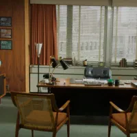 مدیریت دیجیتال مارکت با حقوق 25تومن