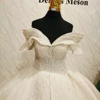 فرش لباس عروس زیر دو میلیون|لباس|اردبیل, |دیوار